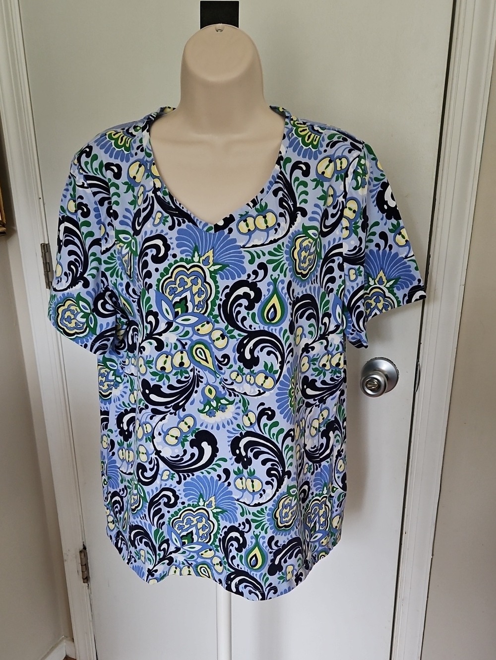 Talbots Blue Paisley Tee Size XL